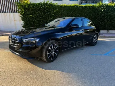 Occasion Mercedes E300 320 PK (235 kW) 2021 Zwart Sedan