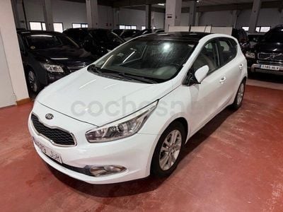 Usado Kia Ceed GT 90 CV (66 kW) 2014 Blanco Berlina