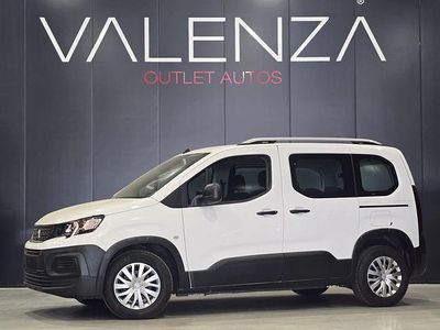 Usado Peugeot Rifter Active 100 CV (73 kW) 2019 Blanco Monovolumen
