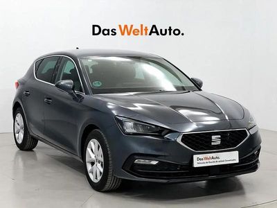 Usado Seat Leon Style 116 HP (85 kW) 2025 Cinzento Sedan
