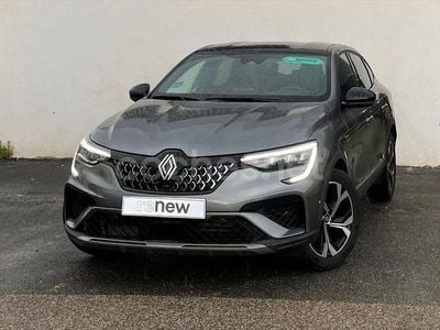 Gris / plata Usado 2024 Renault Arkana Techno SUV | 26.860 € (Caro)
