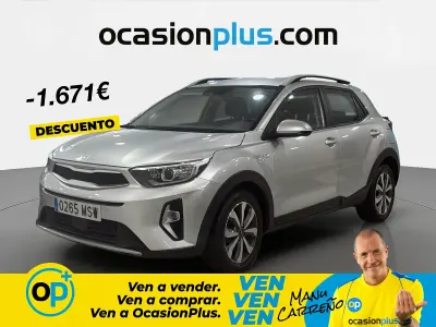 Usado Kia Stonic 100 CV (73 kW) 2024 Blanco SUV