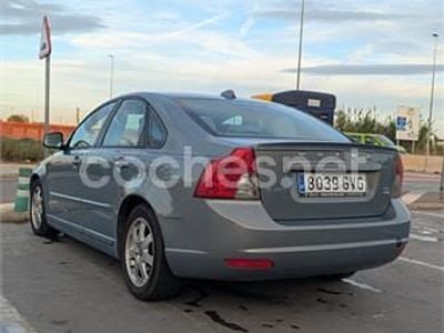 Volvo S40