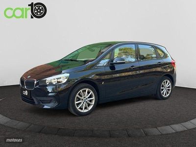BMW 225
