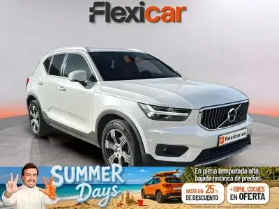 Usado Volvo XC40 Momentum 150 CV (110 kW) 2019 Blanco SUV