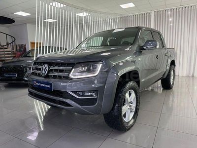 Usado VW Amarok Highline 204 CV (150 kW) 2017 Gris / plata Pickup/Camioneta