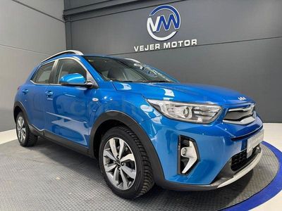 Usado Kia Stonic Plus 101 HP (74 kW) 2022 Azul SUV