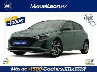 Usado Hyundai i20 100 HP (73 kW) 2024 Verde Citadino