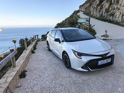 Usado Toyota Corolla Active 122 CV (89 kW) 2021 Blanco Familiar