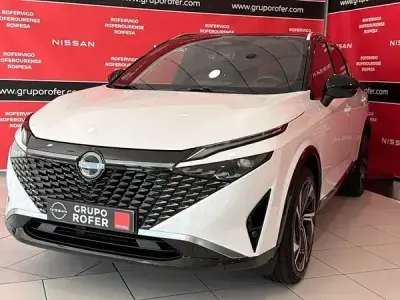 Usado Nissan Qashqai Tekna+ 158 CV (116 kW) 2024 Kori white techo black SUV