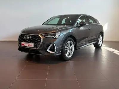 Usado Audi Q3 Sportback S-Line 150 CV (110 kW) 2022 Gris / plata SUV