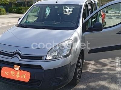 Usado Citroën Berlingo 120 CV (88 kW) 2013 Gris / plata Monovolumen