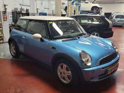 Azul Usado 2004 Mini ONE Utilitario | 4850 € (Un poco caro)