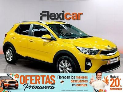 Usado Kia Stonic 84 CV (61 kW) 2018 Amarillo SUV