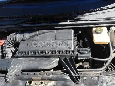 Usado Mercedes Viano 150 CV (110 kW) 2009 Azul Monovolumen