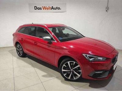 Usado Seat Leon FR 150 CV (110 kW) 2022 Rojo Familiar