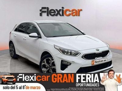 Usado Kia Ceed 101 CV (74 kW) 2018 Blanco Utilitario