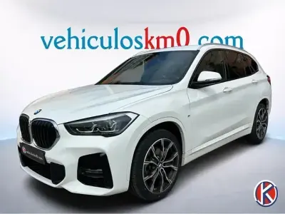 Käytetty BMW X1 Executive 150 HP (110 kW) 2020 Valkoinen Katumaasturi