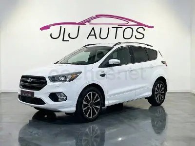 Usado Ford Kuga ST-Line 150 HP (110 kW) 2017 Branco SUV