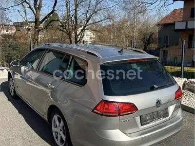 Usado VW Golf VII Sportline 150 CV (110 kW) 2015 Gris / plata Familiar