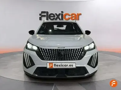 Usado Peugeot 2008 Allure 130 CV (95 kW) 2024 Blanco SUV