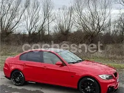Usado BMW 320 150 CV (110 kW) 2005 Rojo Berlina
