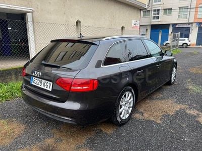 Usado Audi A4 Advanced 136 CV (100 kW) 2013 Marrón Familiar