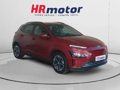 Usado Hyundai Kona 99 kW (135 CV) 2022 Rojo SUV