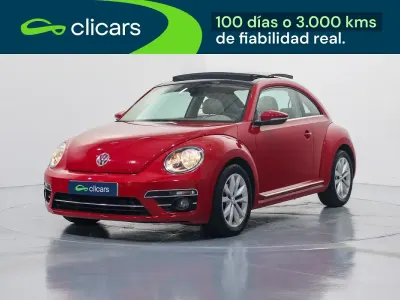 Usado VW Beetle Design 110 CV (80 kW) 2017 Rojo Utilitario