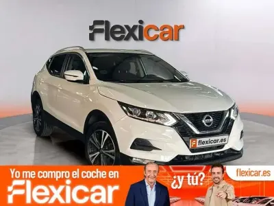 Usado Nissan Qashqai Acenta 140 CV (102 kW) 2020 Blanco SUV