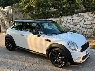 Usado Mini Cooper D 112 CV (82 kW) 2012 Blanco Utilitario