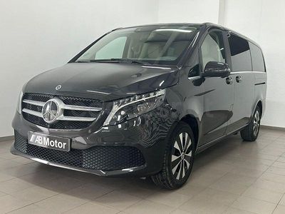 Usado Mercedes V220 Avantgarde 163 CV (119 kW) 2024 Gris / plata Monovolumen