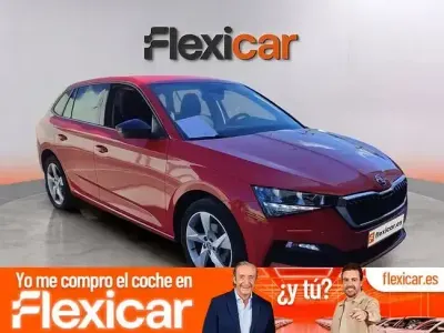 Usado Skoda Scala Active 115 CV (84 kW) 2019 Rojo Utilitario