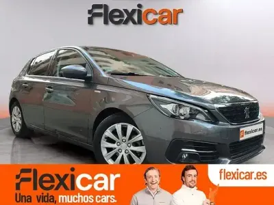 Usado Peugeot 308 Access 130 CV (95 kW) 2020 Gris Berlina