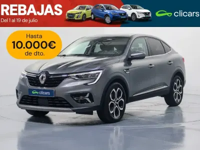 Usado Renault Arkana Techno 140 CV (102 kW) 2023 Gris / plata SUV