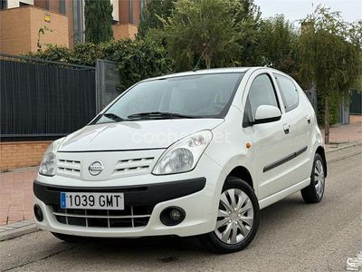 Nissan Pixo