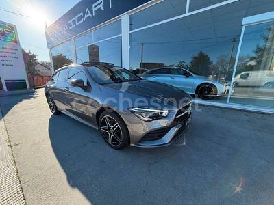 Gris / plata Usado 2022 Mercedes CLA250e Shooting Brake Familiar | 35.990 € (Un poco caro)