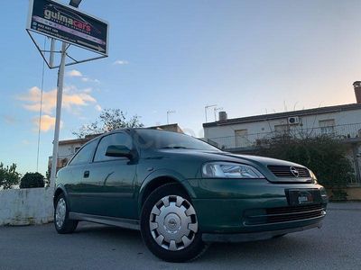 Usado Opel Astra Club 84 CV (61 kW) 2003 Verde Berlina