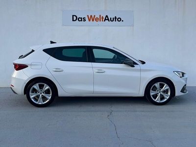 Usado Seat Leon FR 150 CV (110 kW) 2022 Blanco