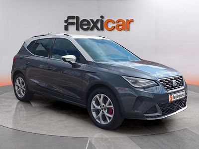 Usado Seat Arona FR 150 CV (110 kW) 2023 Azul SUV