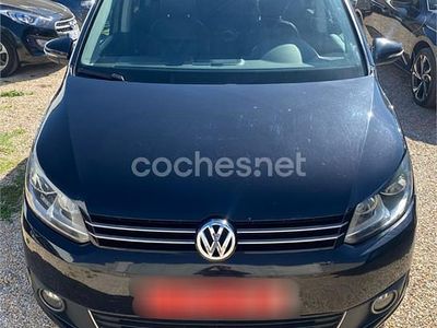 Usado VW Touran Advance 140 CV (102 kW) 2012 Negro Monovolumen