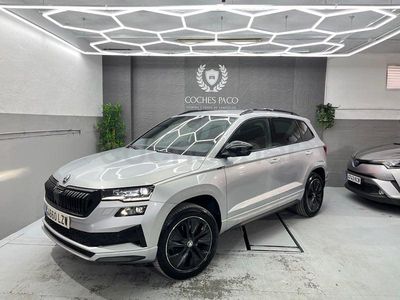 Usado Skoda Karoq SportLine 150 CV (110 kW) 2022 Gris / plata SUV