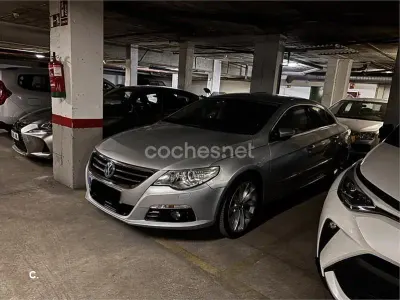 Usado VW Passat 140 CV (102 kW) 2009 Gris / plata Berlina