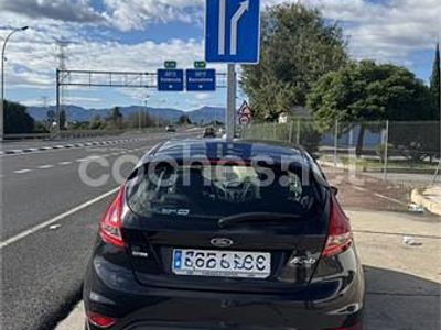 Usado Ford Fiesta Trend 68 CV (50 kW) 2011 Negro Utilitario