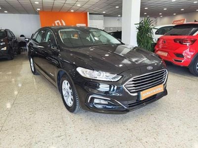 Usado Ford Mondeo Titanium 186 CV (136 kW) 2021 Negro Familiar