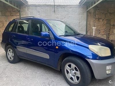 Usado Toyota RAV4 129 CV (94 kW) 2000 Azul Familiar
