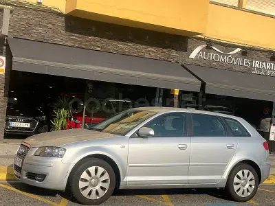 Usado Audi A3 Ambiente 105 CV (77 kW) 2007 Gris / plata Utilitario