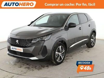 Usado Peugeot 3008 Allure 131 CV (96 kW) 2024 Gris SUV