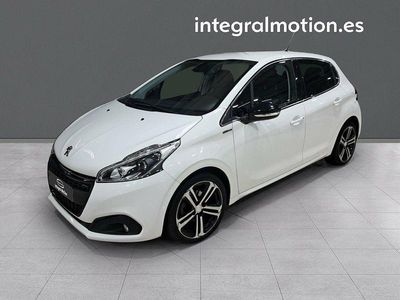 Usado Peugeot 208 GT-line 110 CV (80 kW) 2018 Blanco Utilitario