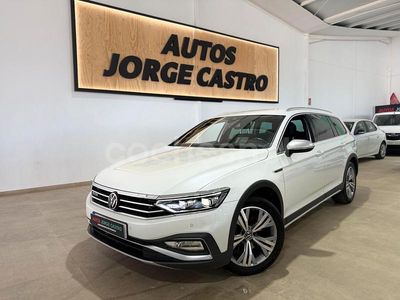 Blanco Usado 2022 VW Passat Alltrack Familiar | 26.500 € (Un poco caro)